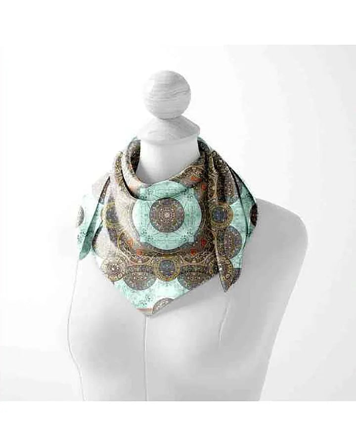 Firoza large bandana worn